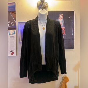 Vintage Belldini black open front cardigan with gorgeous crochet details ৎ୭